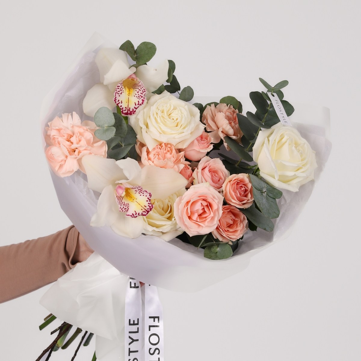 sbornyj buket c orhideej 6